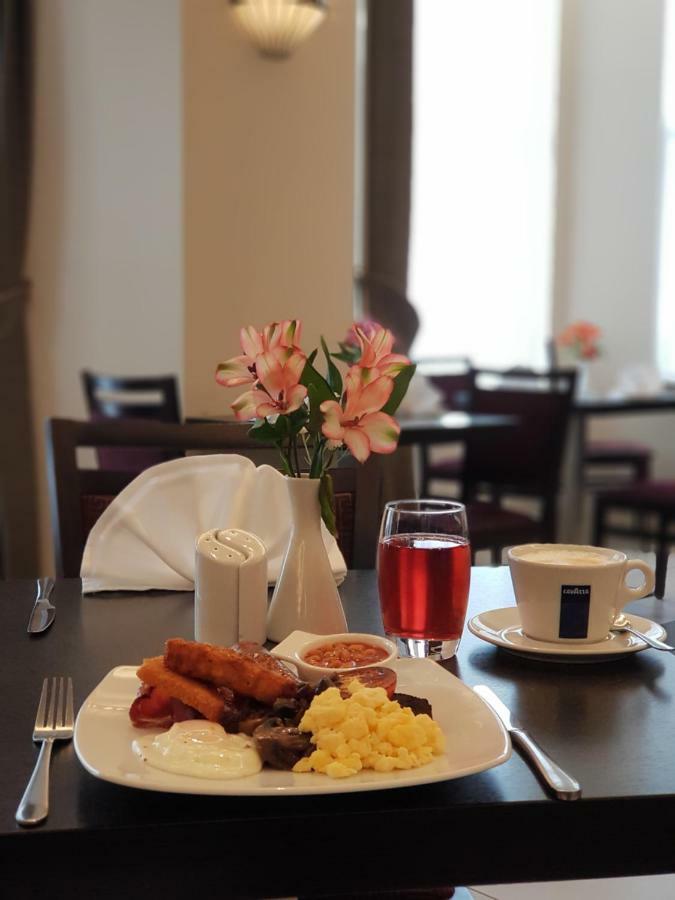 דגלאס Mannin Hotel מראה חיצוני תמונה